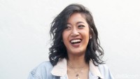 Ia pun memilih cara tanam benang dan filter untuk membuat hidungnya terlihat lebih mancung. Pool/Ismail/detikFoto.
