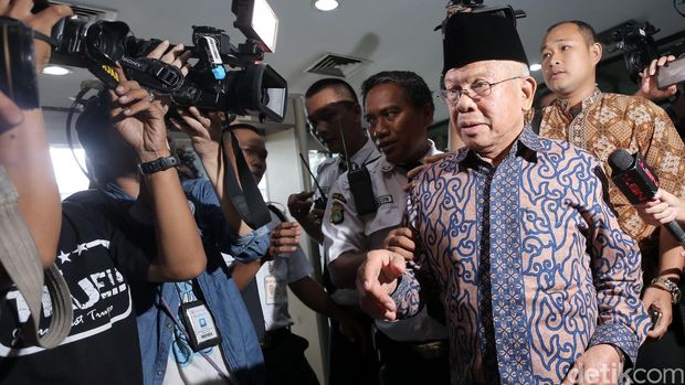 Ketua BK DPD, AM Fatwa