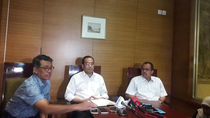 Menhub Akan Cloning Cara Tanjung Priok Atasi  Dwell Time