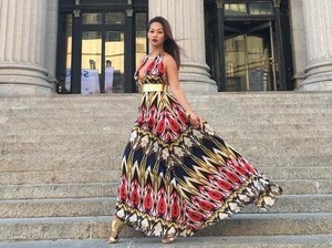 Indah Kalalo Tinggal Anak untuk Honeymoon ke Eropa