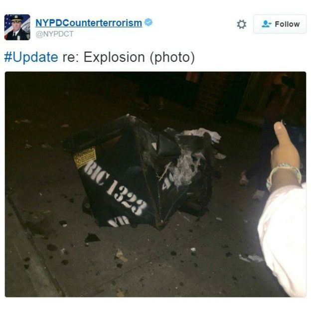 Sumber ledakan pertama diduga kuat berasal dari tempat sampah ini (Foto: Twitter NYPD via BBC)