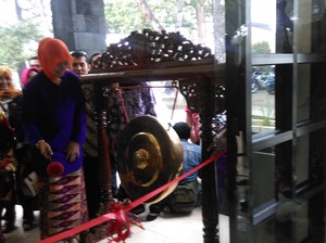 Wilhelmina Park Pangkalpinang Kini Jadi Taman dan Tempat Belanja Oleh-oleh