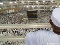 Ribuan Jemaah Haji Furoda Gagal Berangkat