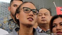 Dalam film tersebut Nadine hanya tampil dalam dua adegan saja dan tak ada adegan aksi yang melibatkannya. Pool/Ismail/detikFoto.