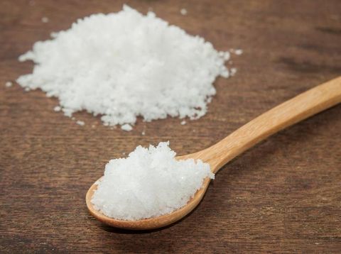 Tips Mandi Mewah Tapi Murah ala Selebriti dari January Jones