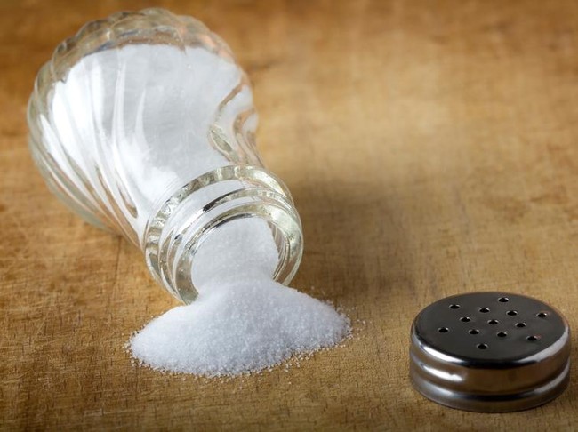 Suka Tambah Ekstra Garam Saat Makan? Hati-hati, Ini 5 Efeknya Bagi Tubuh