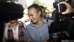 Nadine Chandrawinata Diperiksa Terkait Gatot Brajamusti