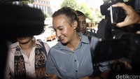 Nadine dimintai keterangan sehubungan perannya dalam film berjudul Azrax Melawan Sindikat Perdagangan Wanita produksi PT Gatot Brajamusti Film. Dalam film yang disutradarai Dedi Setiadi itu polisi mencurigai penggunaan senjata api asli sebagai properti film.