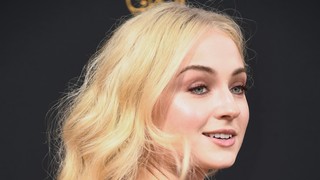 Sophie Turner soal Adegan Diperkosa Kontroversial di Game of Thrones