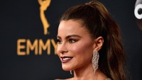 Detail make-up dari aktris asal Kolombia tersebut. Andreas Rentz/Getty Images/detikFoto.