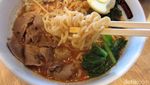 Oishii! Di Sini Ada Ramen Berkuah Pedas dengan Topping Daging Sapi
