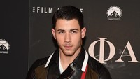 Nick Jonas sendiri kedapatan peran sosok kakak dari Brad, yaitu Brett. Theo Wargo/Getty Images/detikFoto.