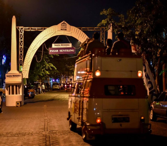 Pasar Malam Sentiling Menghadirkan Wisata Warisan Belanda