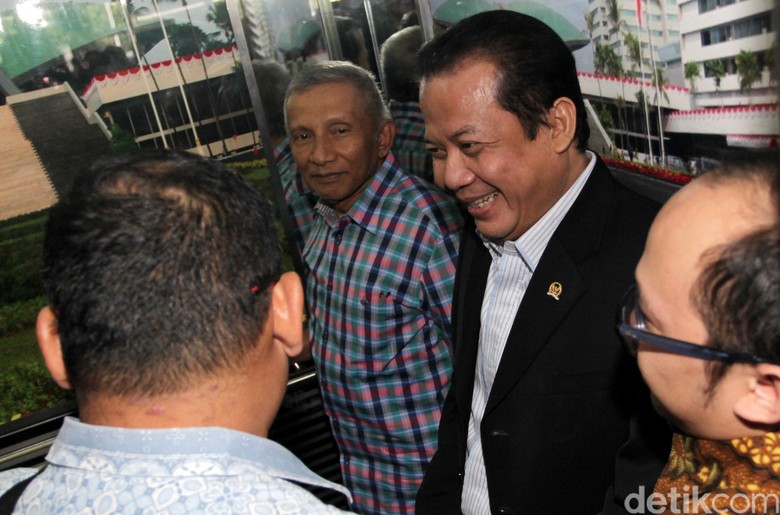 Wakil Ketua DPR: Pasti TNI dan Polri Bisa Menjaga Situasi 2 Desember Wakil Ketua DPR: Pasti TNI dan Polri Bisa Menjaga Situasi 2 Desember