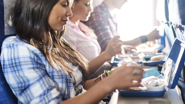 Isu Obesitas dan Keamanan, Penumpang Timbang Berat Badan Sebelum Naik Pesawat