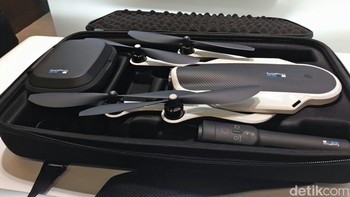 Karma saat dilipat pada tas yang telah disiapkan khusus oleh GoPro. Foto: detikINET/Yudhianto