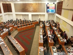 Didesak DPR, Target PNBP Sektor Minerba dan Perikanan Akhirnya Naik