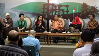 Wakil Ketua DPR Fadli Zon juga hadir dalam jumpa pers soal penangkapan Irman Gusman.