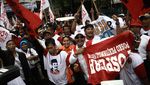 Pendukung Antar Ahok-Djarot