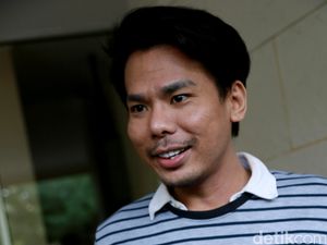 Koar-koar Lagi, Robbi Abbas Masih Ingin Ngetop?