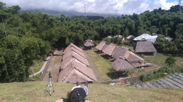 Rumah adat di Sembalun, Lombok