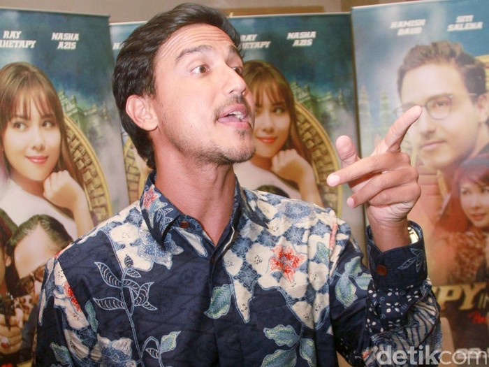 Pernah Kecelakaan, Wajah Hamish Daud Penuh Baut