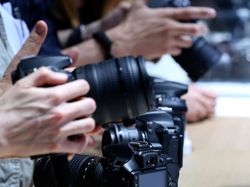 Menjajal Senjata Anyar di Jagat Fotografi