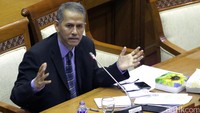 Komisi XI DPR RI melakukan uji kelayakan dan kepatutan (fit and proper test) terhadap calon anggota Badan Pemeriksa Keuangan (BPK) Anggito Abimanyu di gedung Nusantara I, Komplek Parlemen, Senayan, Jakarta, Rabu (21/9/2016).