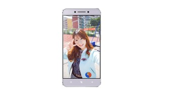 Seperti Apple di iPhone 7, LeEco juga tak menyematkan port audio 3,5mm di dalam ponsel ini. Foto: Dok. LeEco