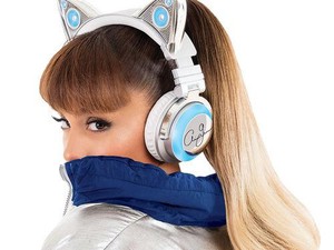 Ariana Grande Siap Beraksi di Final Fantasy