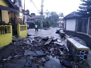 BNPB: 10 Tewas Akibat Bencana Banjir dan Longsor di Garut dan Sumedang