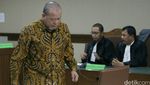 Hakim Tolak Eksepsi La Nyalla Mattalitti