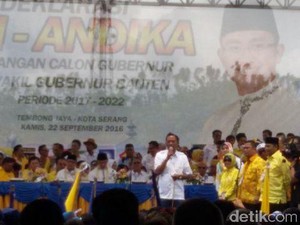 Koalisi 7 Parpol Deklarasi Pasangan Wahidin-Andika