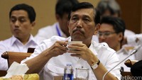 Dalam rapat ini, Luhut memerintahkan kepada Satuan Kerja Khusus Pelaksana Kegiatan Usaha Hulu Minyak dan Gas (SKK Migas) untuk mengurangi cost recovery hingga US$ 1,2 miliar.