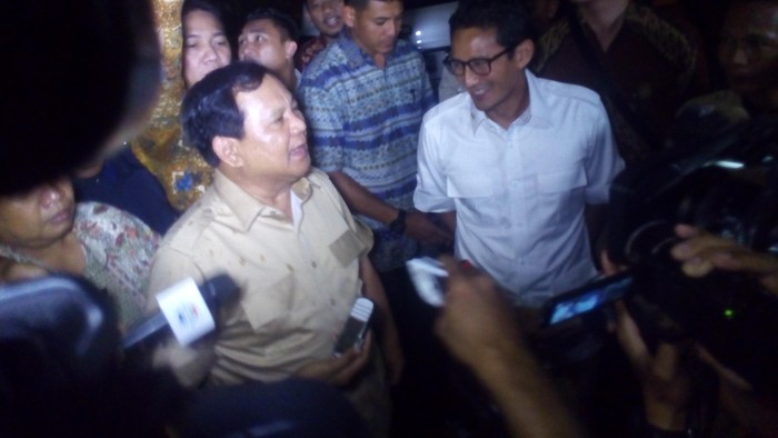 Usai Jemput Sandiaga, Prabowo Lanjutkan Rapat dengan PKS di Rumahnya