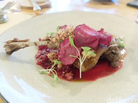 Braise Duck Leg (Daniel Ngantung/Wolipop)