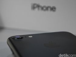 Unboxing iPhone 7