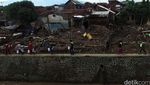 Korban Tewas Banjir Garut Mencapai 27 Orang