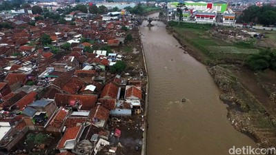 Banjir Garut Terlihat dari Udara