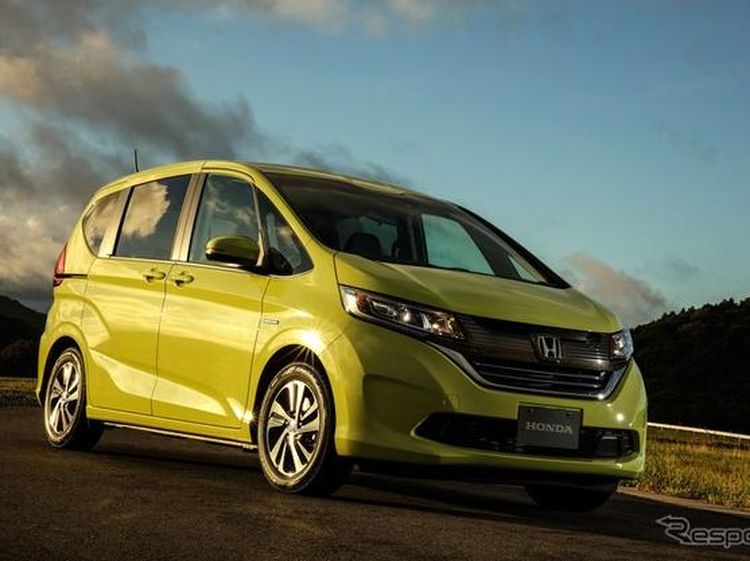 Honda Segarkan Wajah Freed