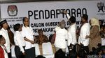Gaya Selfie Anies dan Sandiaga Bareng Istri di KPU DKI
