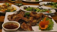 Foto: Restoran ini sudah menjadi destinasi wisata kuliner selama 10 tahun. Aneka menu khas Thailand dari tom yum sampai green curry ada di sini (Fitraya/detikTravel)