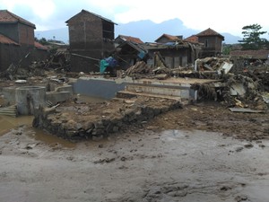 Luas Wilayah Bencana Banjir Garut Jadi Kendala Tim SAR Cari Korban Hilang