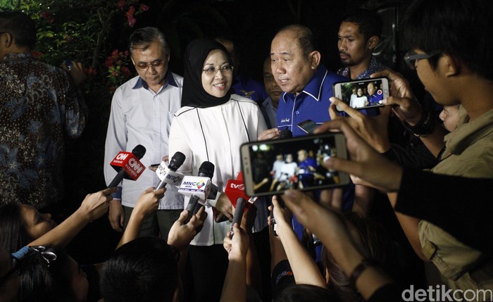 Ahok: Saya Sudah WA Selamati Sylviana Murni, Tapi Belum Dibales