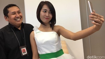 Untuk tahap awal, pelanggan bisa memperoleh paket bundling Oppo F1s Telkomsel di lima GraPARI di Jabotabek, yakni GraPARI Central Park, GraPARI Gandaria City, GraPARI Jakarta Timur, GraPARI BSD, dan GraPARI Grand Cibubur.  Foto: detikINET/Achmad Rouzni Noor II