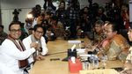 Anies-Sandiaga Daftar Cagub dan Cawagub DKI
