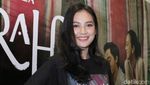 Para Wanita Cantik di Film Athirah
