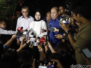 Elektabilitas 19,3 Persen di Survei LSI Denny JA, Sylviana: Kita Sujud Syukur