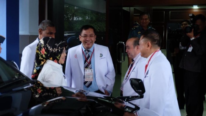 Sylviana Juga Sudah Tiba di RSAL Mintohardjo, Agus Belum Datang