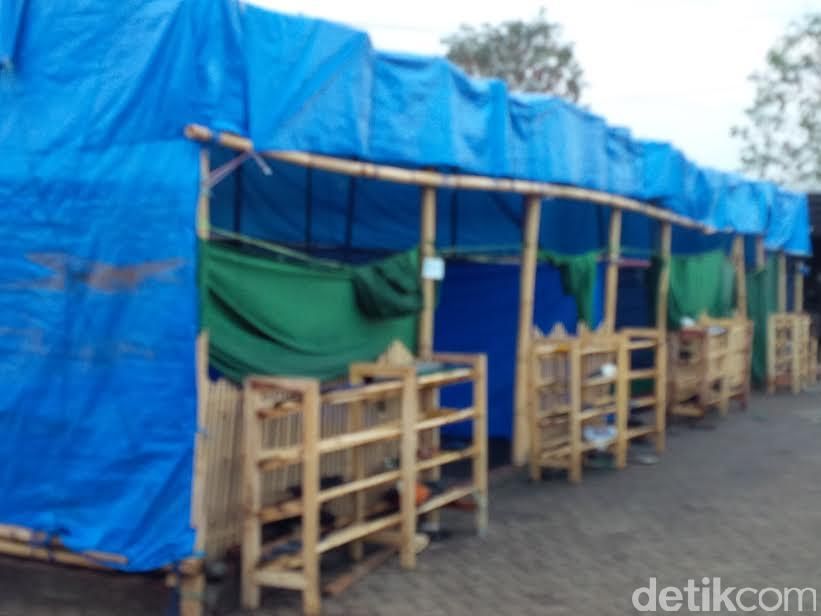 Tenda santri Dimas Kanjeng